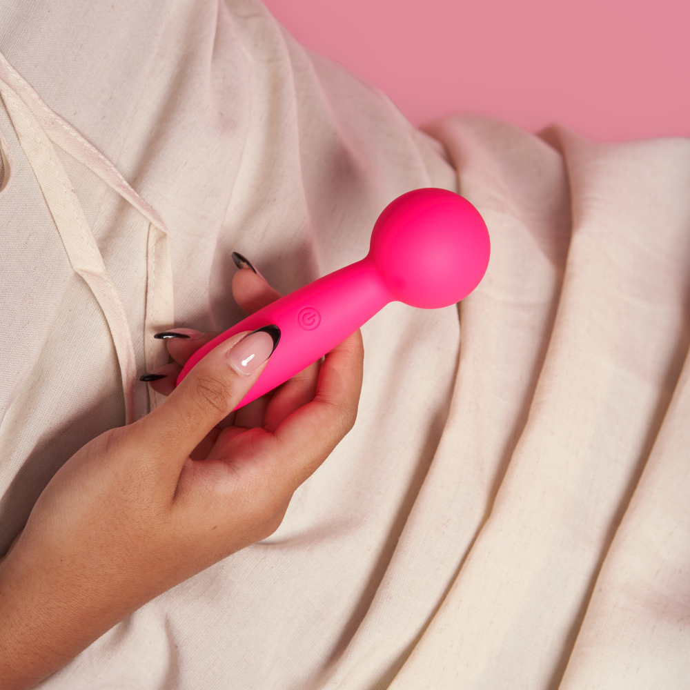 Lolly mini wand vibrator with travel pouch